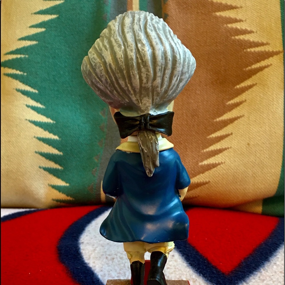 George Washington RACING PRESIDENT Bobblehead - Picture 4 of 12